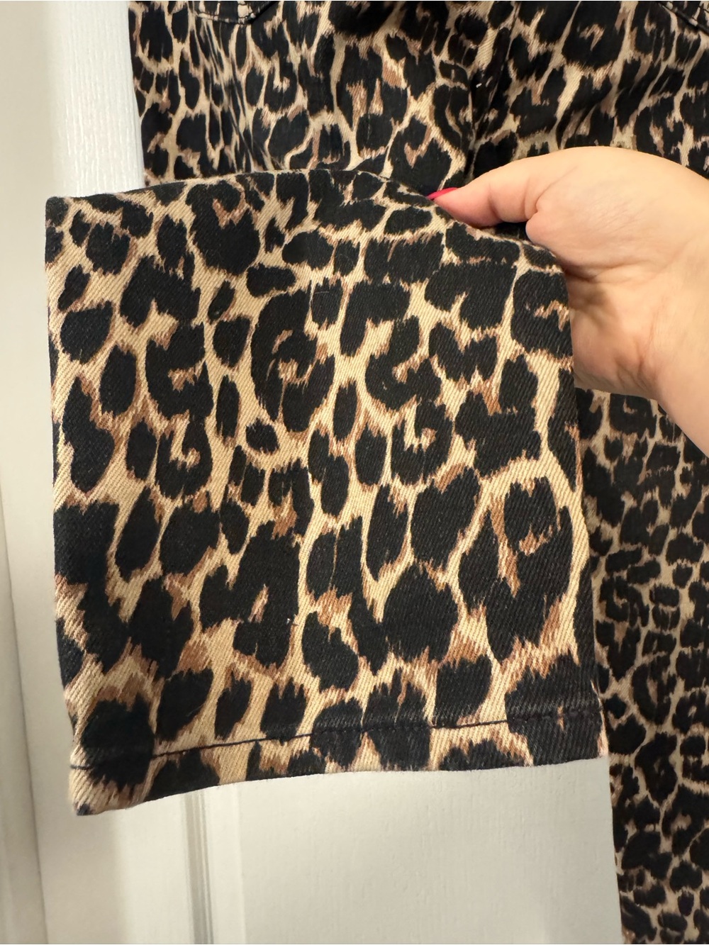 Alice + Olivia Leopard Print Jeans - Picture 11 of 14